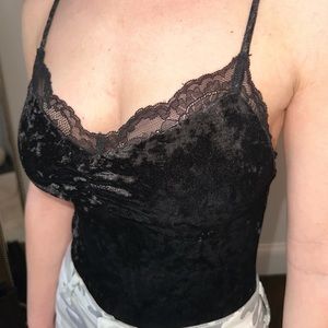 NBD Revolve back velvet/lace bodysuit